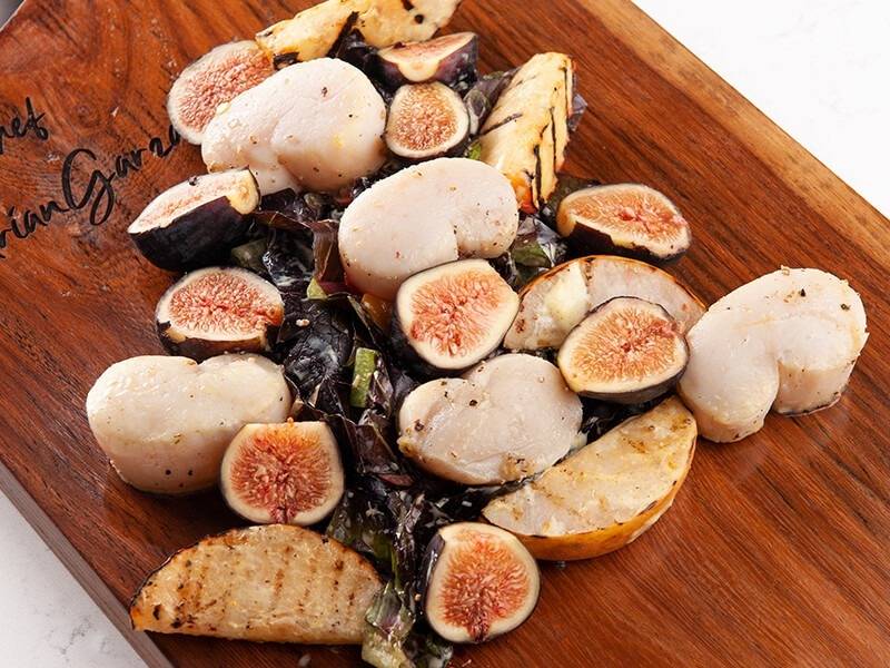 ENSALADA DE CALLO DE HACHA CON YOGURT GRIEGO